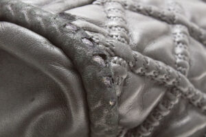 Bolsa Chanel Shopping Bag Preta