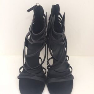 Sandália Giuseppe Zanotti preta sola 40