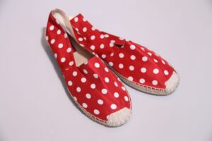 Alpagarta Valentino vermelho com bolinha, sola 36