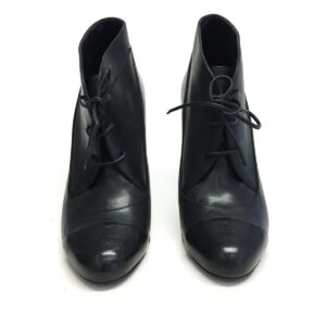 Bota Chanel Ankle Boot Preta Couro Tam. 38,5