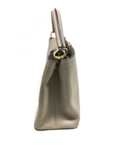 Bolsa Louis Vuitton Capucines Bege Grande