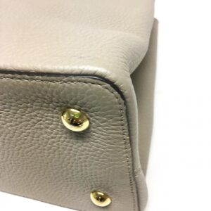 Bolsa Louis Vuitton Capucines Bege Grande