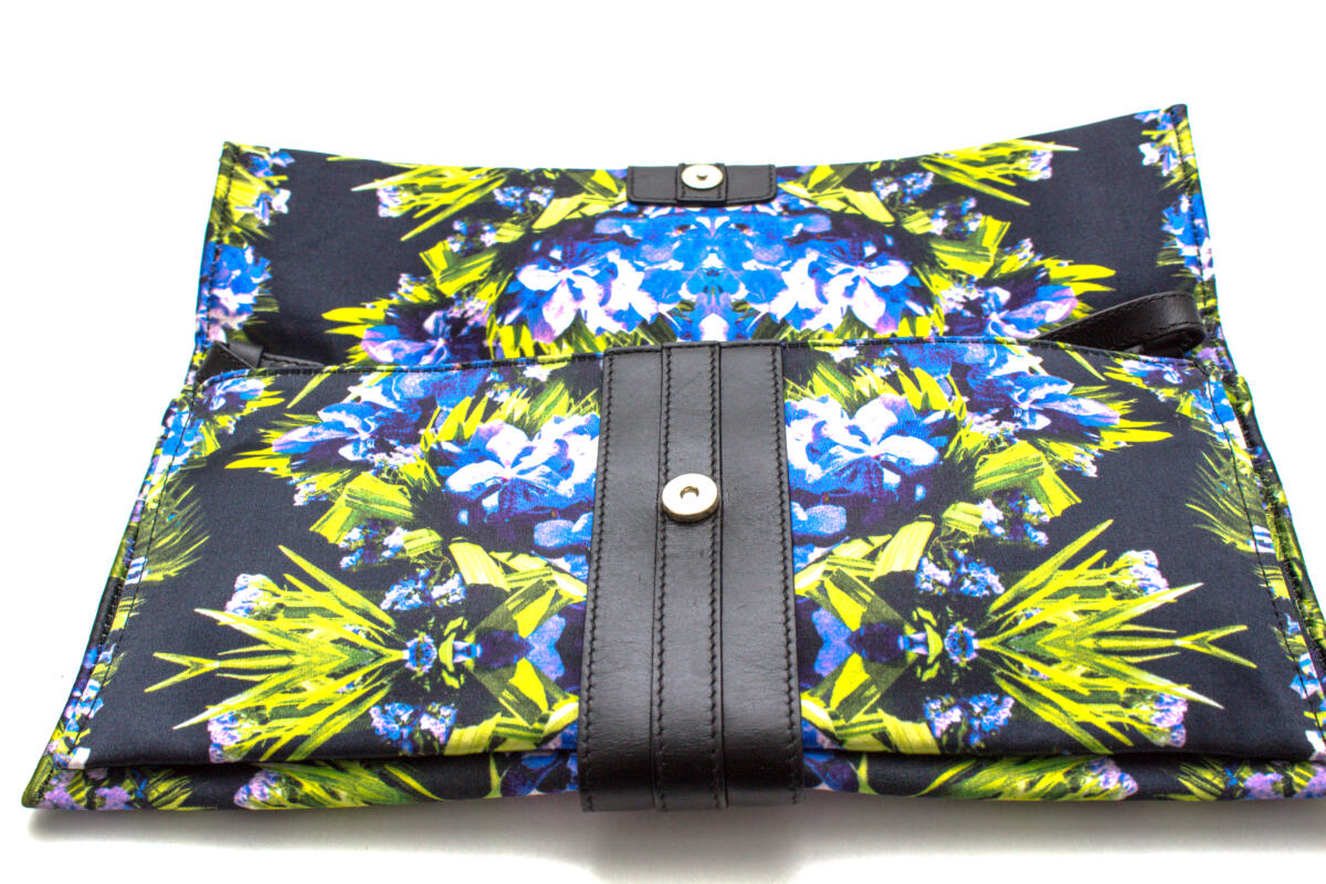 Clutch Givenchy florido