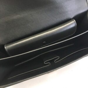 Bolsa Celine Box preta com pytthon