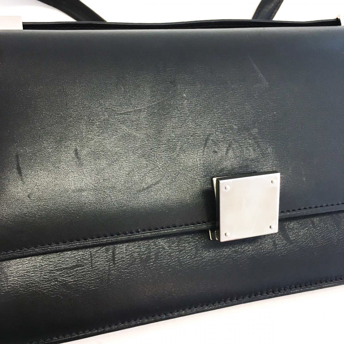 Bolsa Celine Box preta com pytthon