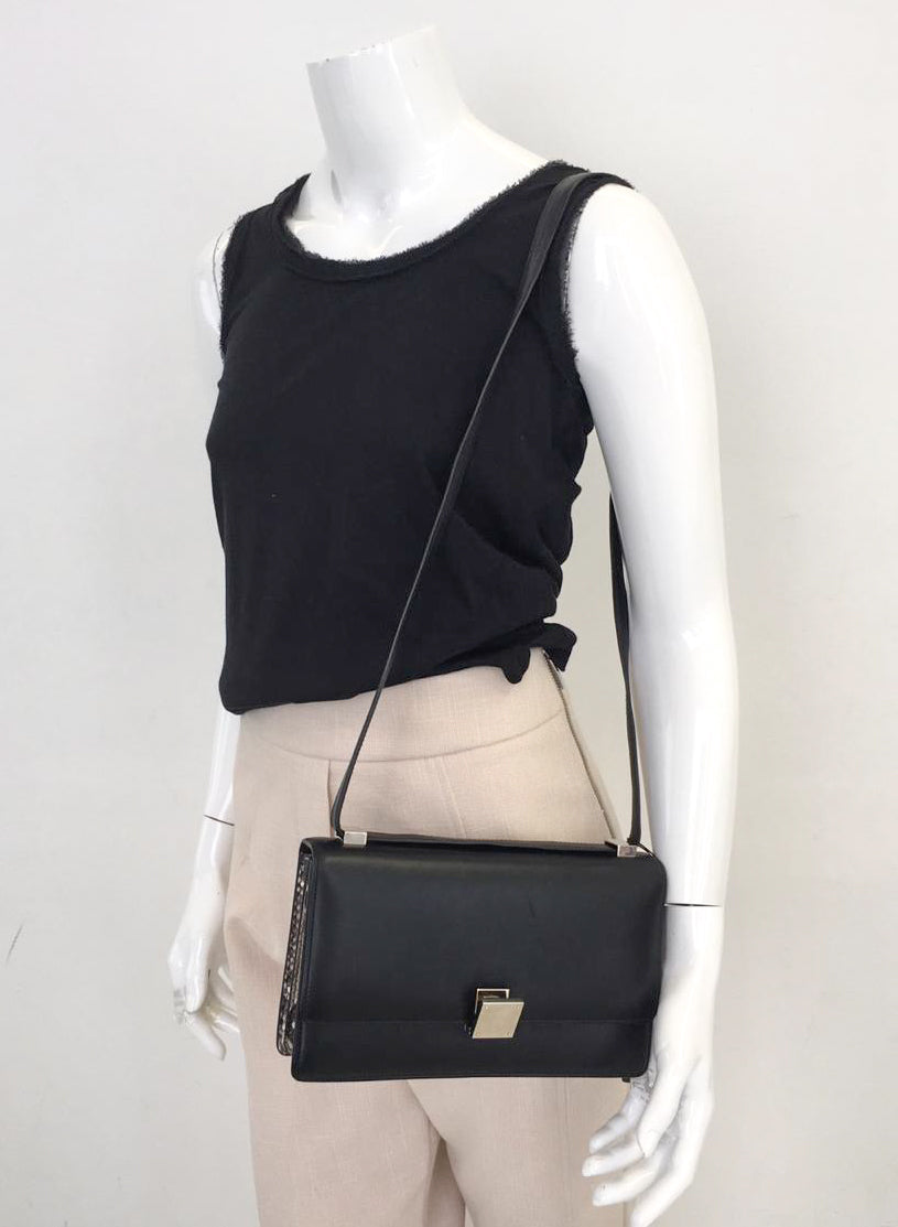 Bolsa Celine Box preta com pytthon