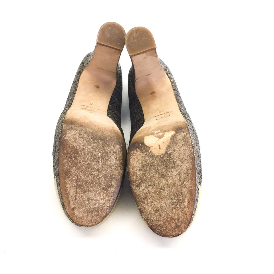Sapato Chanel Raffia com Dourado Tam. 39