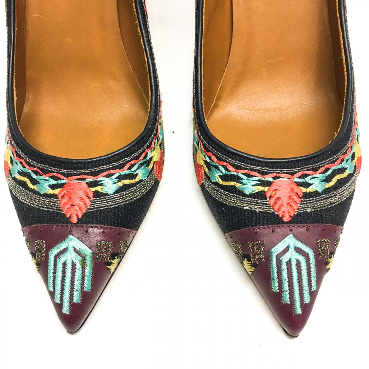 Sapato Valentino Scarpin Preto Bordado Tam. 38