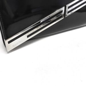 Clutch Gucci verniz preta grande