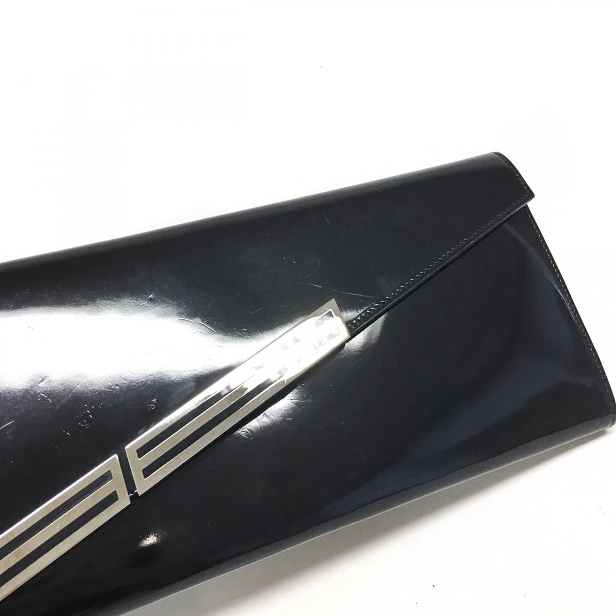 Clutch Gucci verniz preta grande