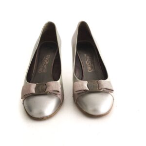 Sapato Ferragamo Prata Carla Bow Tam. 37 Br