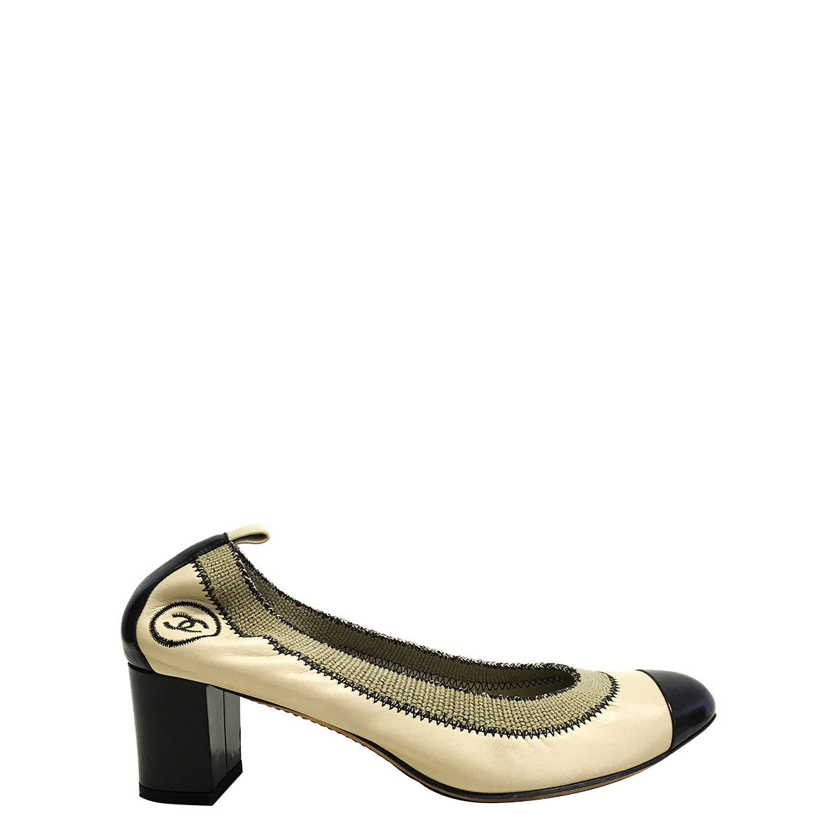 Sapato Chanel Pumps Bicolor Tam. 39,5