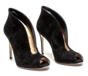 Sapato Gianvito Rossi Camurça Preto Tam. 40