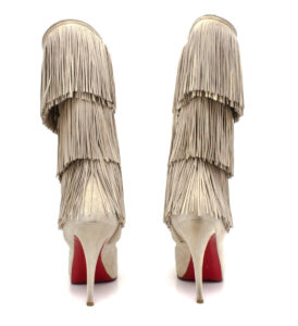 Bota Louboutin Fringe Cutout Boots Off White Tam. 38