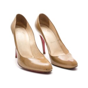 Sapato Louboutin Simple Pump Verniz Nude Tam. 38,5