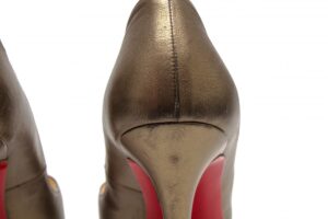 Peep Toe Louboutin Bronze Tam. 39,5