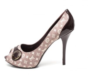 Sapato Peep Toe Louis Vuitton Vinho Tam. 40