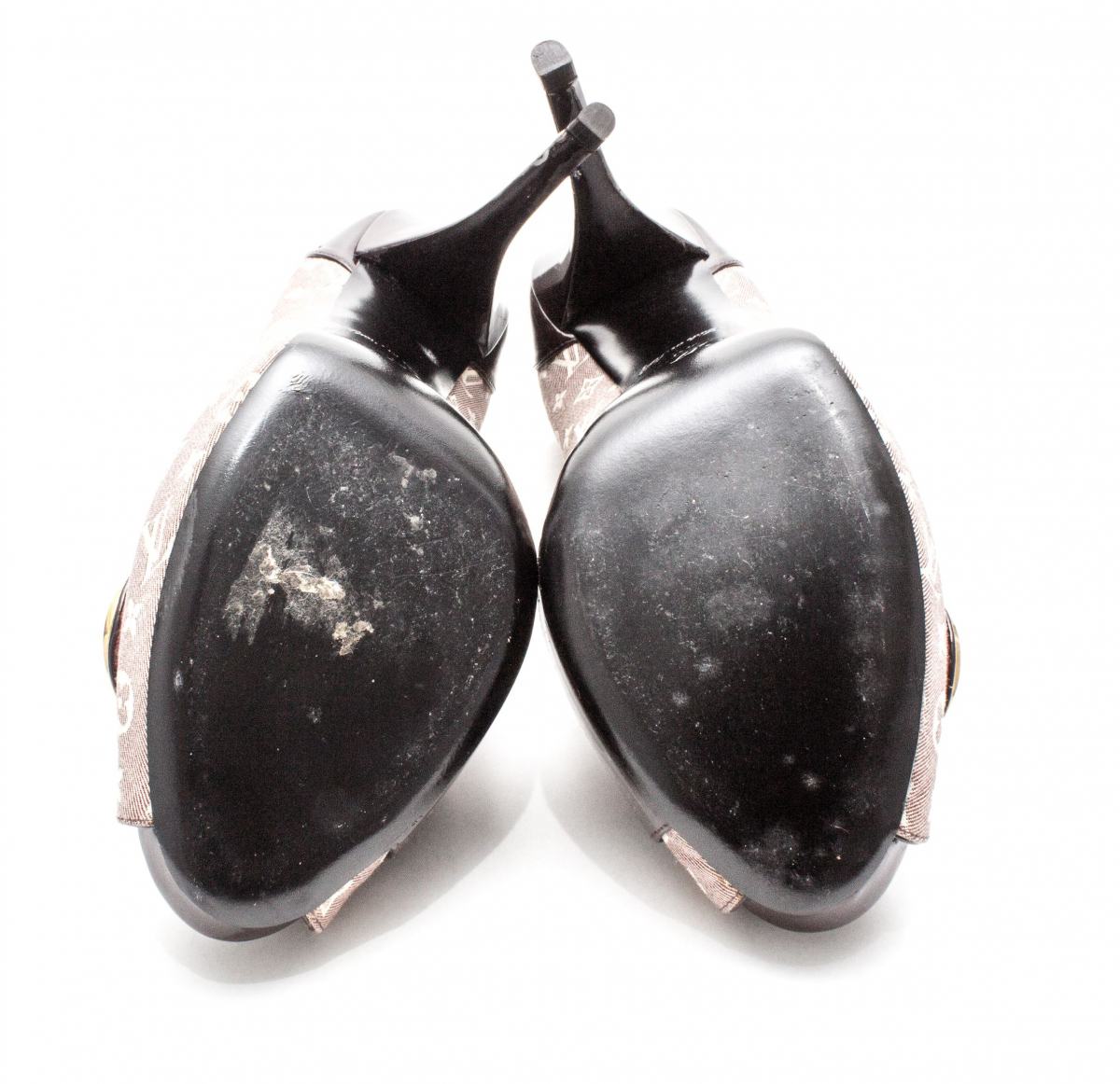 Sapato Peep Toe Louis Vuitton Vinho Tam. 40