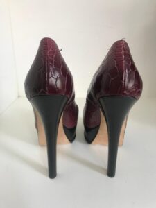 Sandália Fendi vinho, sola 37,5