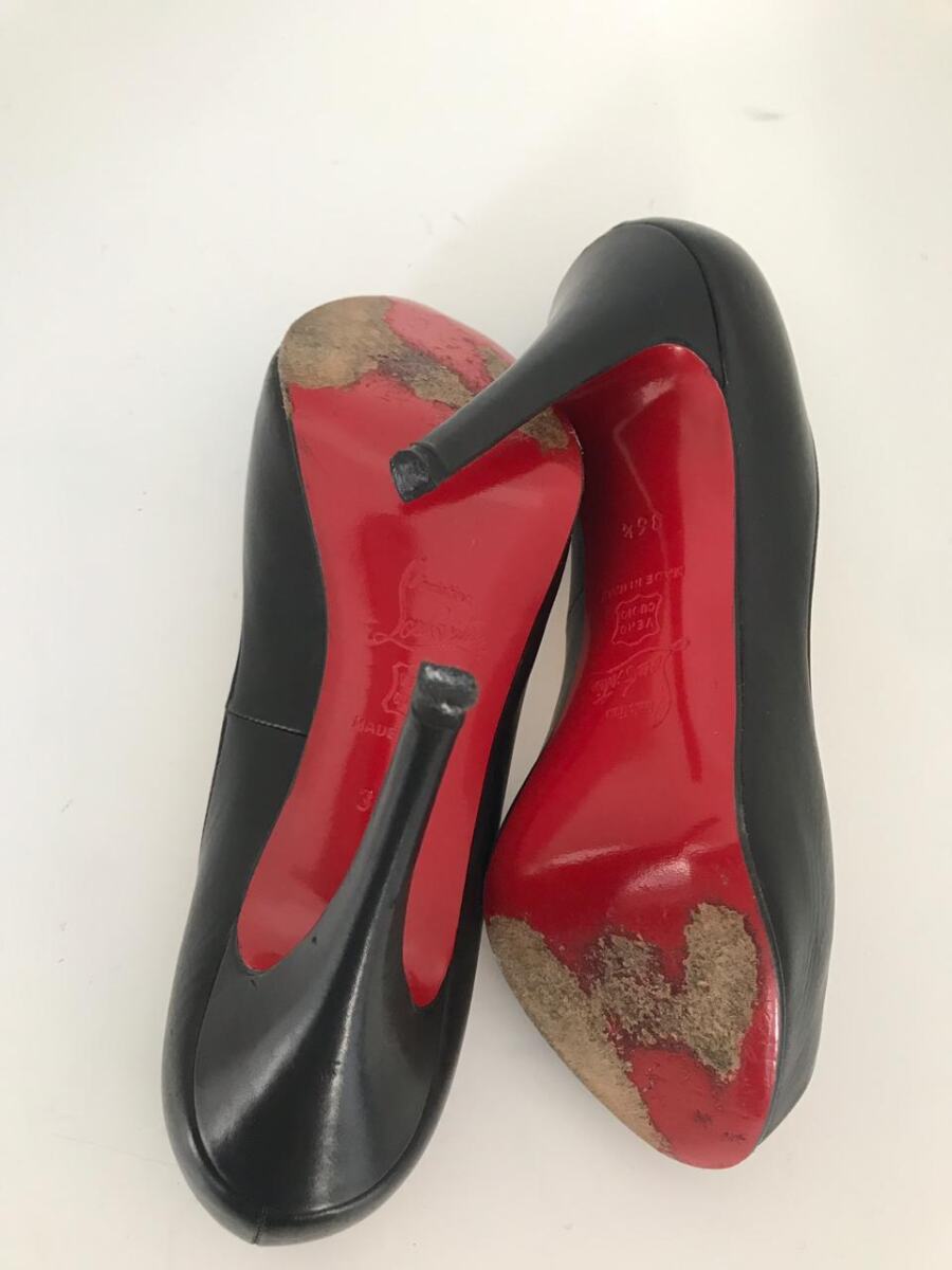 Sapato Louboutin preto sola 36,5
