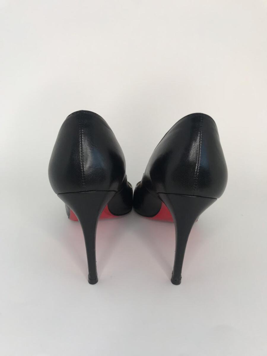 Sapato Louboutin sola 38,5