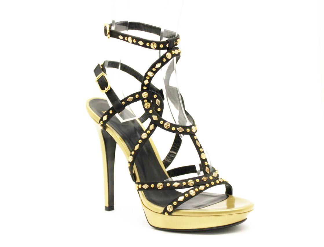 Sandália Versace Preta e Dourada Tam. 38,5