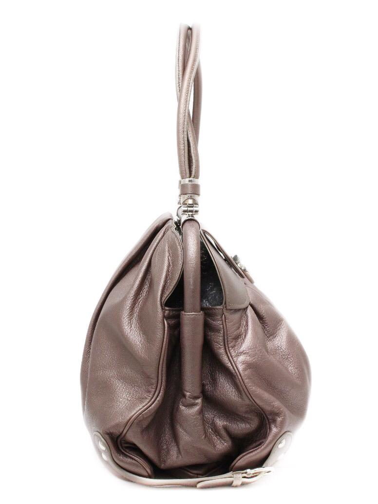 Bolsa Ferragamo Marrom Metalizada